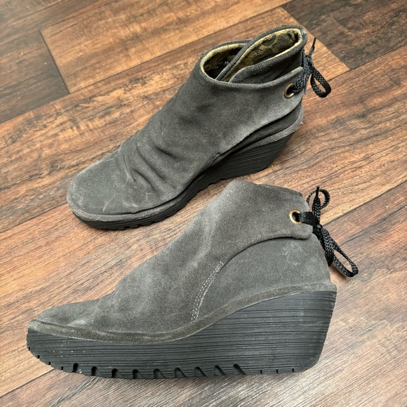 Fly London Ankle Booties Size 8 - Picture 10 of 10